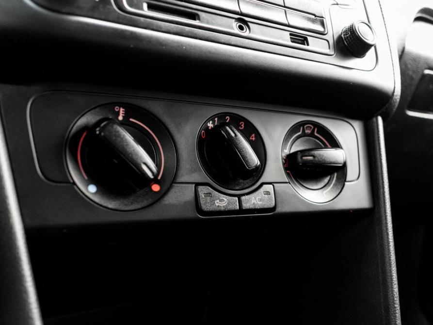 Volkswagen Polo V Екатеринбург  - изображение 18