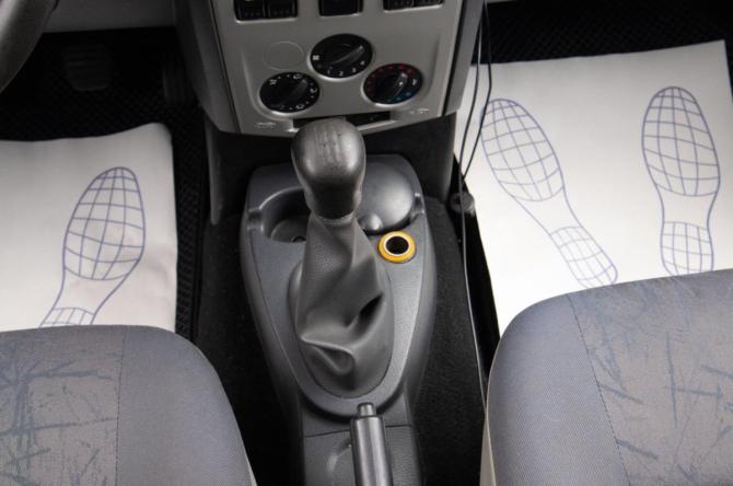 Renault Logan I с пробегом 2005 года, цена 179 000 рублей, 159803 км, седан, Автокод Объявления