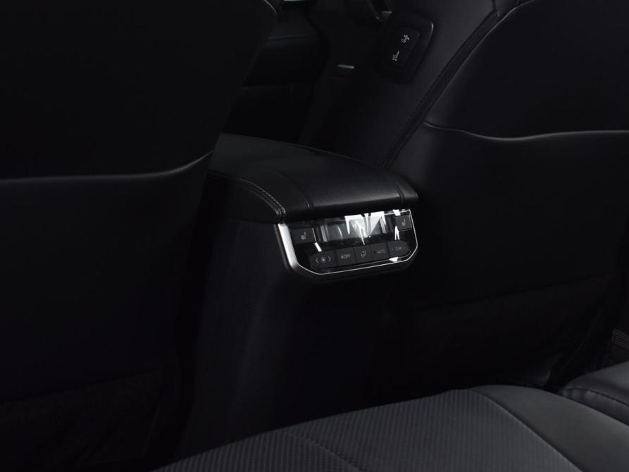 Toyota Highlander IV (XU70) Кемерово  - изображение 18