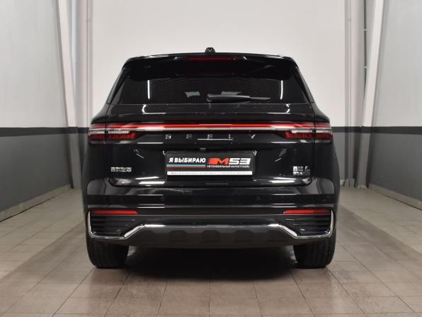 Geely Monjaro I Рестайлинг 2 с пробегом 2026 года, цена 3 989 995 рублей, 21 км, внедорожник, Автокод Объявления