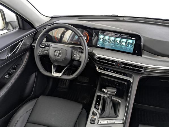 Changan CS35 Plus I Рестайлинг с пробегом 2023 года, цена 1 840 000 рублей, 8814 км, внедорожник, Автокод Объявления