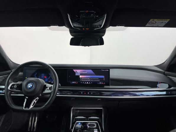 BMW i7 с пробегом 2022 года, цена 11 550 000 рублей, 41210 км, седан, Автокод Объявления