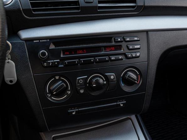 BMW 1 серии I (E81/E82/E87/E88) Рестайлинг с пробегом 2010 года, цена 777 000 рублей, 176389 км, хэтчбек, Автокод Объявления