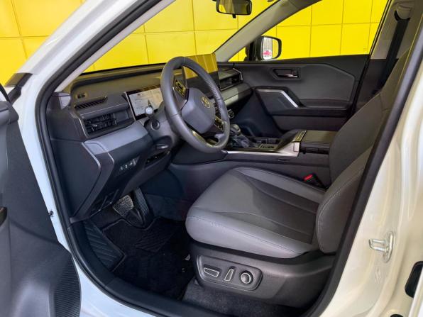Toyota RAV4 VI (XA60) с пробегом 2026 года, цена 4 299 000 рублей, 107 км, внедорожник, Автокод Объявления