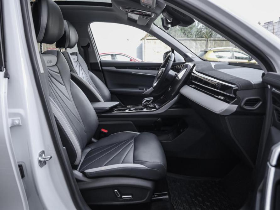 Geely Atlas II Санкт-Петербург  - изображение 32
