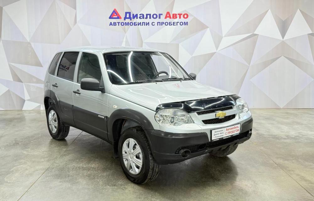 Chevrolet Niva I Рестайлинг Азнакаево  - изображение 3