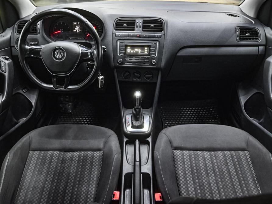 Volkswagen Polo V Рестайлинг Челябинск  - изображение 17