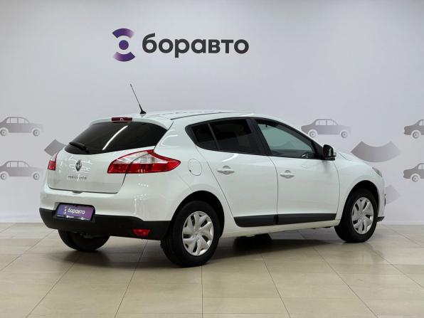 Renault Megane III Рестайлинг 2 с пробегом 2014 года, цена 880 000 рублей, 161861 км, хэтчбек, Автокод Объявления