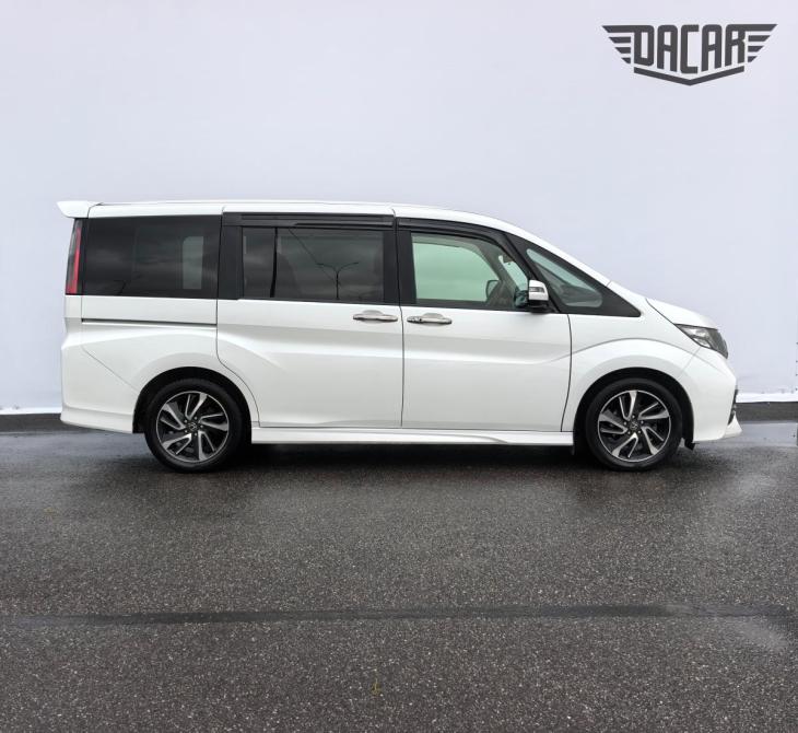Honda Stepwgn V Санкт-Петербург  - изображение 4