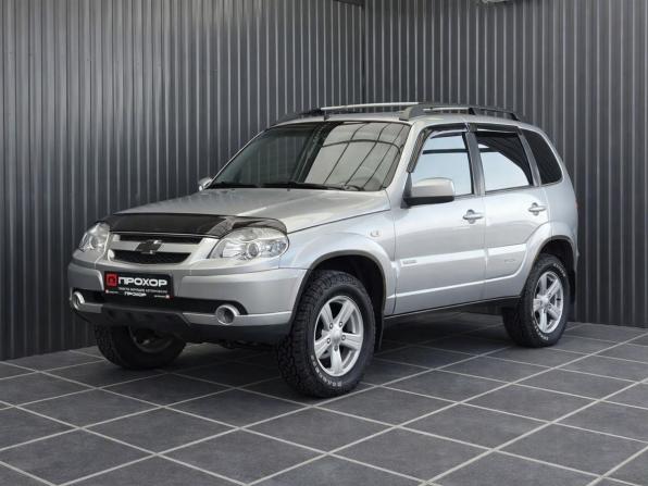 Chevrolet Niva I Рестайлинг с пробегом 2015 года, цена 647 000 рублей, 94283 км, внедорожник, Автокод Объявления