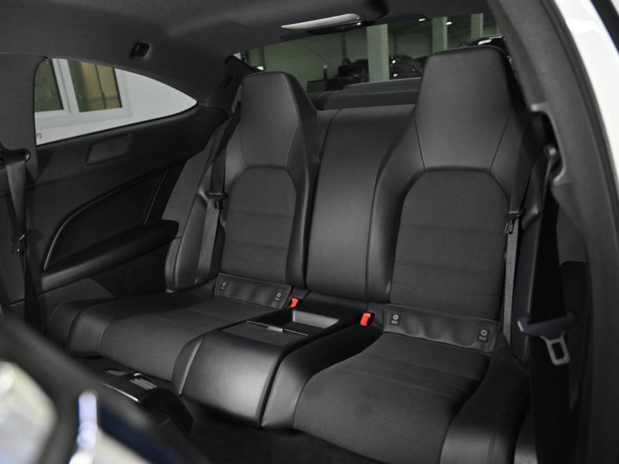 Mercedes-Benz C-Класс III (W204) Рестайлинг Москва  - изображение 15