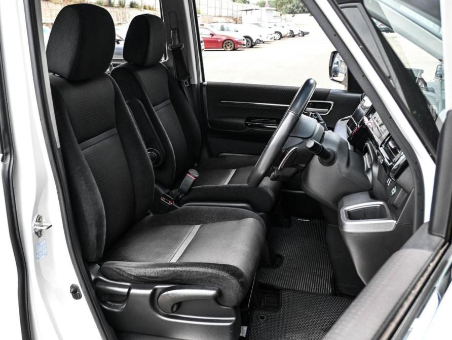 Honda Stepwgn V Рестайлинг Новороссийск  - изображение 10