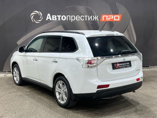 Mitsubishi Outlander III с пробегом 2014 года, цена 1 199 000 рублей, 183396 км, внедорожник, Автокод Объявления
