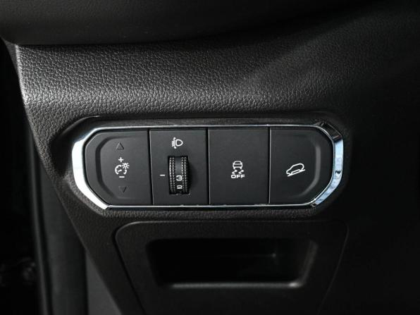Haval Jolion I Рестайлинг с пробегом 2024 года, цена 2 149 000 рублей, 51736 км, внедорожник, Автокод Объявления