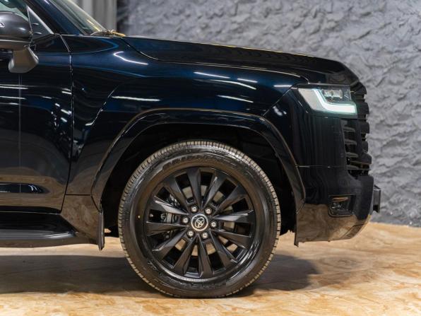 Toyota Land Cruiser 300 Series с пробегом 2021 года, цена 10 790 000 рублей, 55598 км, внедорожник, Автокод Объявления