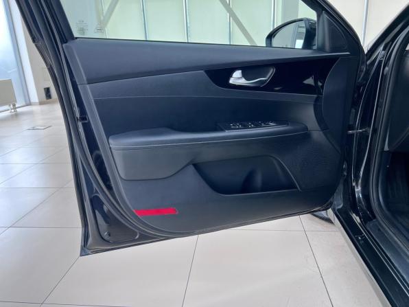 Kia Cerato IV с пробегом 2019 года, цена 1 730 000 рублей, 134485 км, седан, Автокод Объявления