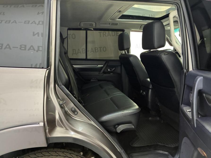 Mitsubishi Pajero IV Рестайлинг 1 Пермь  - изображение 21