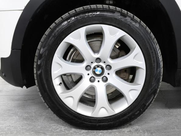 BMW X5 II (E70) Рестайлинг с пробегом 2010 года, цена 1 849 000 рублей, 331978 км, внедорожник, Автокод Объявления