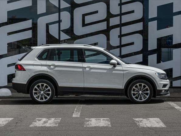 Volkswagen Tiguan II с пробегом 2018 года, цена 2 720 000 рублей, 83961 км, внедорожник, Автокод Объявления