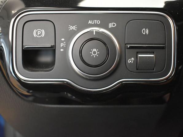 Mercedes-Benz CLA II (C118 X118) с пробегом 2019 года, цена 3 375 000 рублей, 47930 км, седан, Автокод Объявления