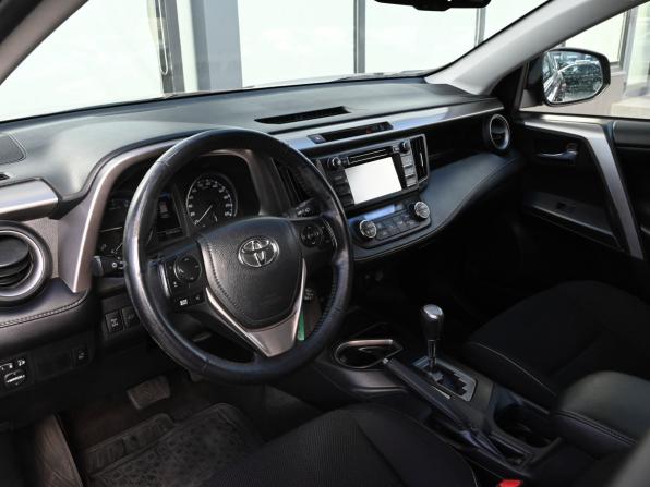 Toyota RAV4 IV (XA40) Рестайлинг с пробегом 2015 года, цена 2 225 000 рублей, 164031 км, внедорожник, Автокод Объявления