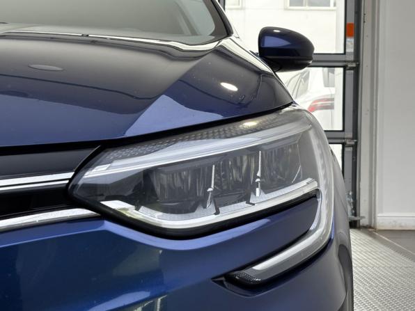 Renault Megane IV Рестайлинг с пробегом 2021 года, цена 1 679 000 рублей, 117568 км, универсал, Автокод Объявления