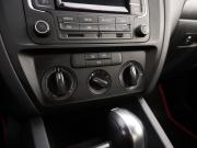 Volkswagen Jetta VI Рестайлинг Казань  - изображение 23