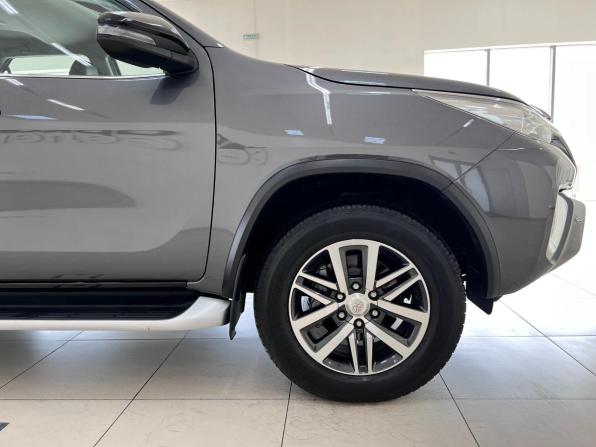 Toyota Fortuner II с пробегом 2019 года, цена 3 990 000 рублей, 76110 км, внедорожник, Автокод Объявления