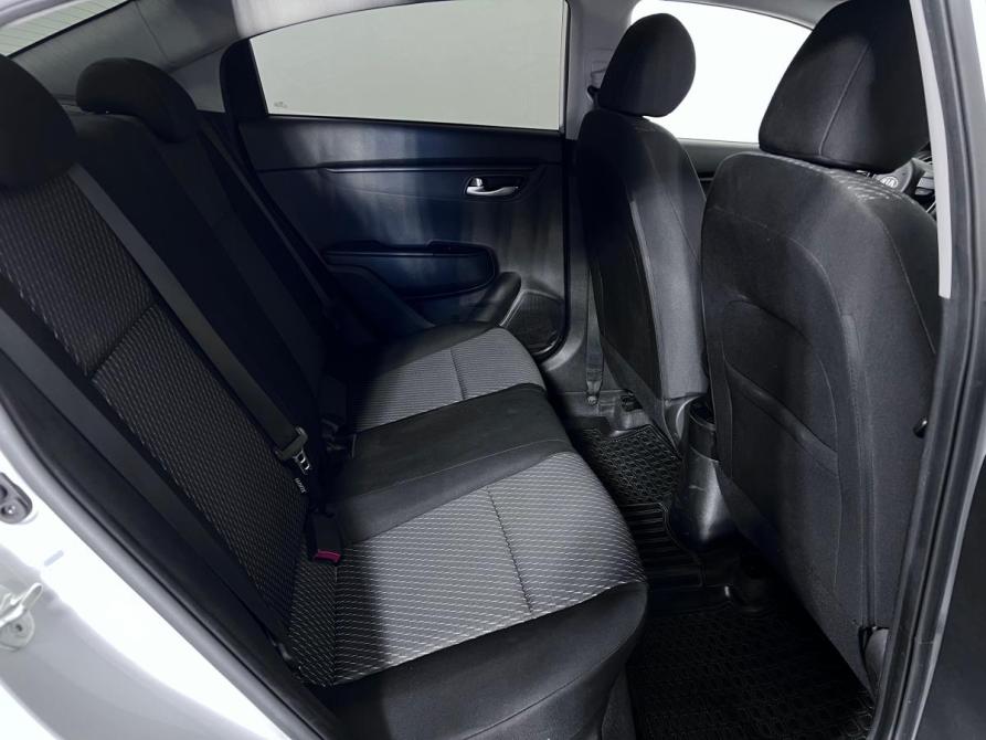 Kia Rio IV Ростов-на-Дону  - изображение 17