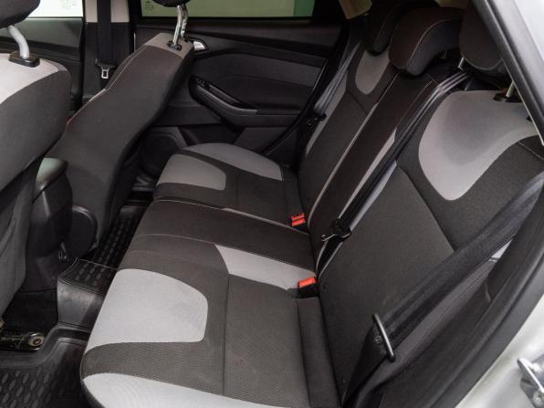 Ford Focus III с пробегом 2013 года, цена 640 000 рублей, 290881 км, хэтчбек, Автокод Объявления