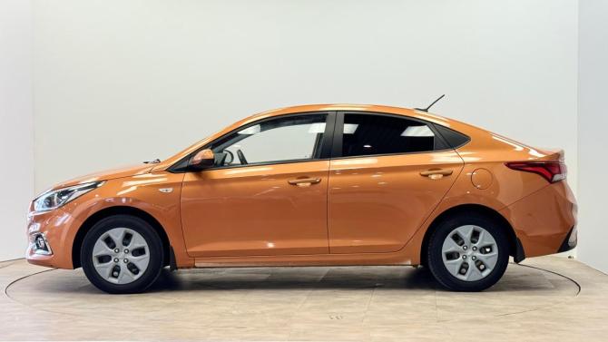 Hyundai Solaris II с пробегом 2018 года, цена 1 115 000 рублей, 151759 км, седан, Автокод Объявления