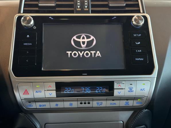 Toyota Land Cruiser Prado 150 Series Рестайлинг 2 с пробегом 2018 года, цена 5 650 000 рублей, 73873 км, внедорожник, Автокод Объявления