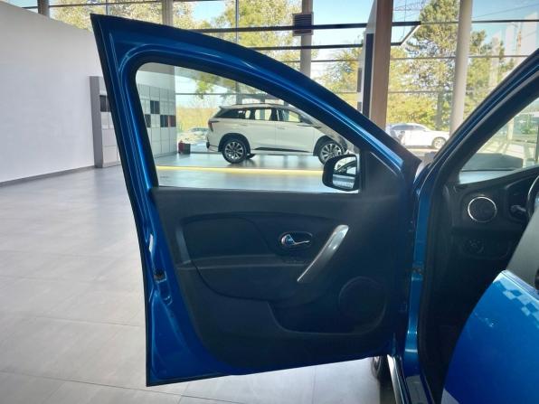 Renault Sandero II с пробегом 2016 года, цена 1 099 900 рублей, 149340 км, хэтчбек, Автокод Объявления