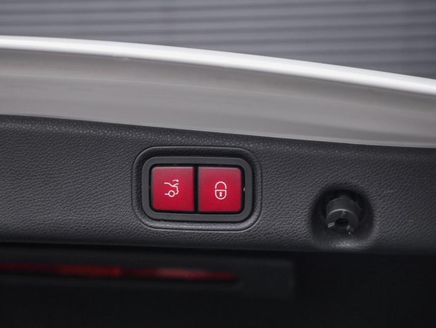 Mercedes-Benz E-Класс V (W213 S213 C238) Рестайлинг Санкт-Петербург  - изображение 37