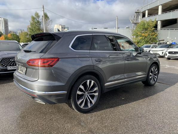 Volkswagen Touareg III с пробегом 2019 года, цена 4 099 000 рублей, 176023 км, внедорожник, Автокод Объявления