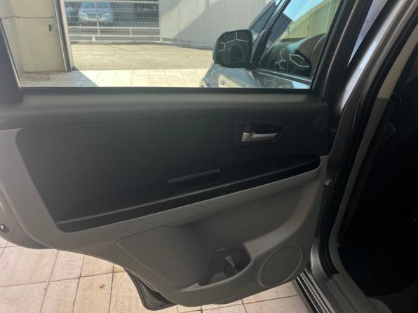Suzuki SX4 I (Classic) с пробегом 2008 года, цена 750 000 рублей, 177155 км, хэтчбек, Автокод Объявления