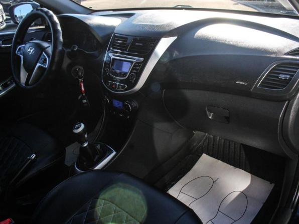 Hyundai Solaris I с пробегом 2011 года, цена 647 200 рублей, 200564 км, седан, Автокод Объявления