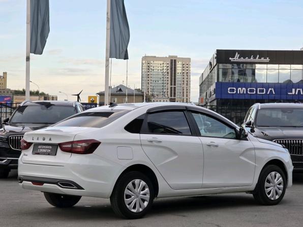 Lada (ВАЗ) Vesta I Рестайлинг (NG) с пробегом 2023 года, цена 990 000 рублей, 74807 км, седан, Автокод Объявления
