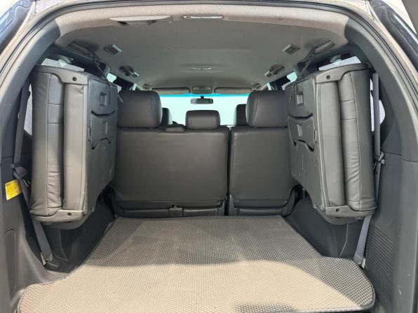 Toyota Land Cruiser Prado 120 Series Рестайлинг с пробегом 2008 года, цена 2 330 000 рублей, 303370 км, внедорожник, Автокод Объявления