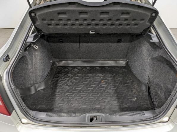 Skoda Octavia II (A5) Рестайлинг с пробегом 2012 года, цена 750 000 рублей, 289552 км, лифтбек, Автокод Объявления