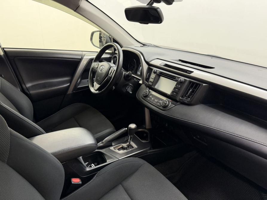 Toyota RAV4 IV (XA40) Рестайлинг Вологда  - изображение 12