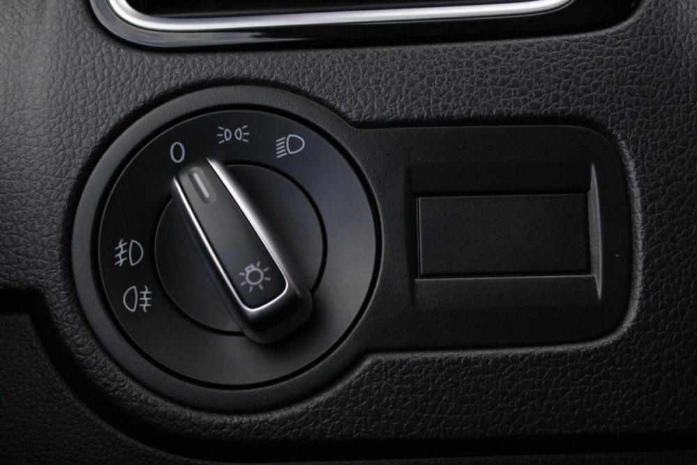 Volkswagen Polo V Рестайлинг Брянск  - изображение 19