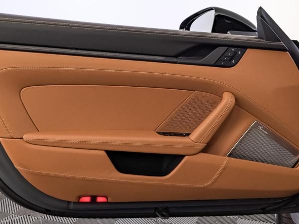 Porsche 911 VIII (992) Рестайлинг с пробегом 2025 года, цена 34 900 000 рублей, 837 км, купе, Автокод Объявления