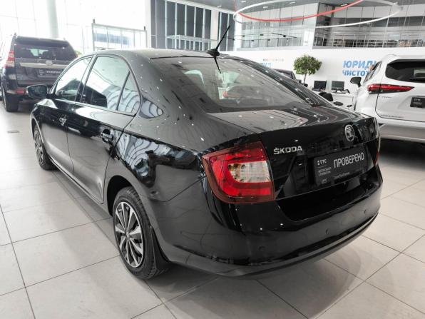 Skoda Rapid I Рестайлинг с пробегом 2018 года, цена 1 350 000 рублей, 128500 км, лифтбек, Автокод Объявления
