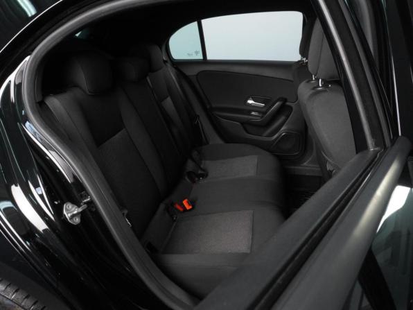 Mercedes-Benz A-Класс IV (W177) с пробегом 2019 года, цена 1 980 000 рублей, 136225 км, хэтчбек, Автокод Объявления