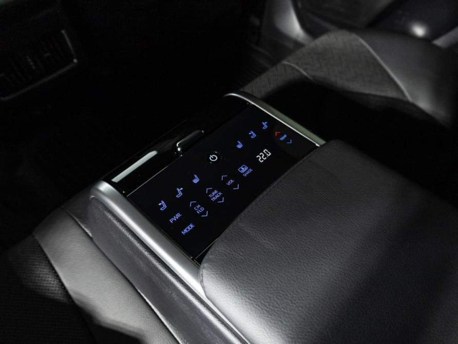 Toyota Camry VIII (XV70) Рестайлинг Санкт-Петербург  - изображение 21