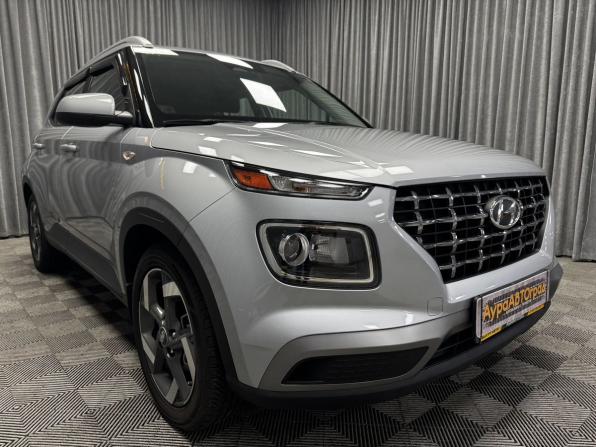 Hyundai Venue I с пробегом 2022 года, цена 2 000 000 рублей, 93968 км, внедорожник, Автокод Объявления