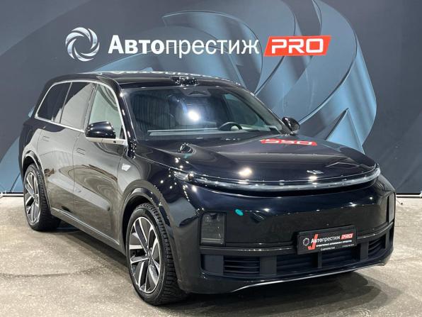 Li Auto (Lixiang) L9 I с пробегом 2023 года, цена 7 340 000 рублей, 26408 км, внедорожник, Автокод Объявления