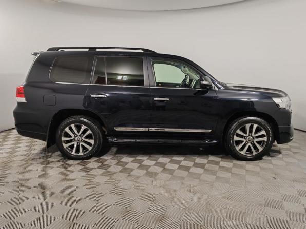 Toyota Land Cruiser 200 Series Рестайлинг 2 с пробегом 2016 года, цена 5 449 000 рублей, 203251 км, внедорожник, Автокод Объявления