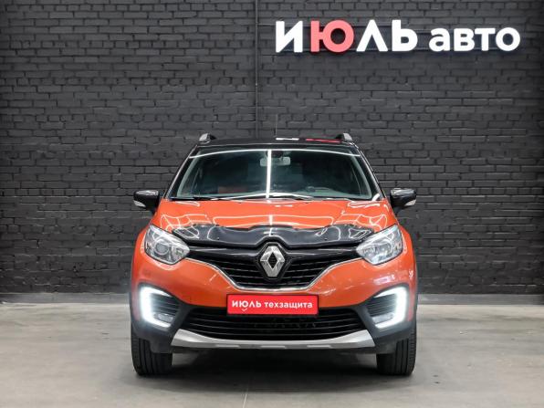 Renault Kaptur I с пробегом 2017 года, цена 1 410 000 рублей, 200868 км, внедорожник, Автокод Объявления